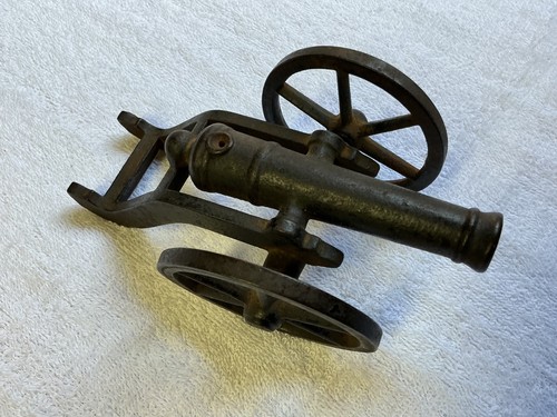 Antique stevens cast iron - j&e,