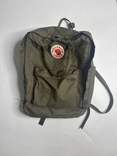 Fjallraven - Kanken Classic Backpack for Everyday - Deep Forest SEE