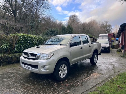 Toyota hilux pickup - toyota,