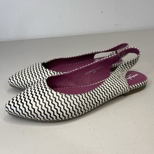 Moshulu White & Black