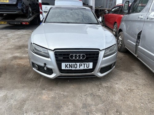 Audi line breaking - a5,