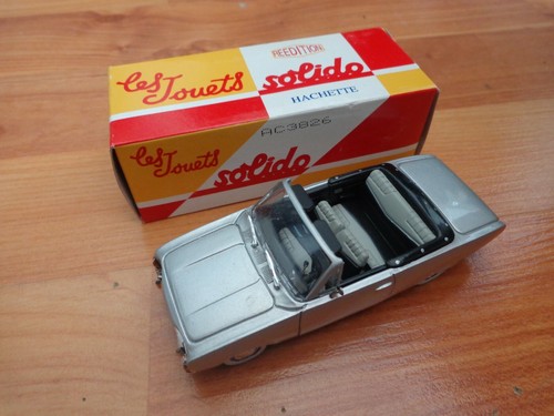 Scale hachette solido - scale,