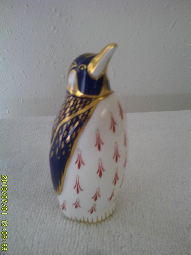 Royal crown derby english bone - crown,