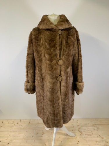 Vintage simpson fur salon - fur,