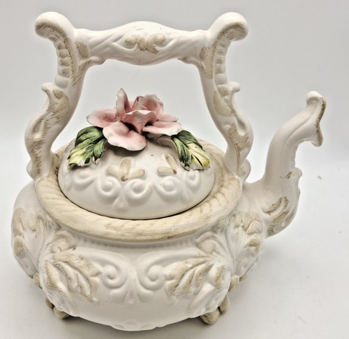 Large vintage capodimonte - large,