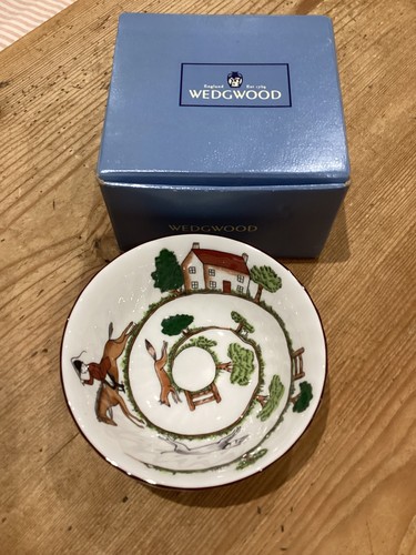Wedgwood hunting scenes bone - hunting,