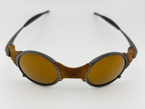New vintage oakley metal - oakley,