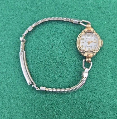 Vintage 1950s jewels - vintage,