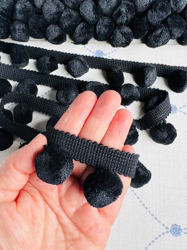Large pom braid trim - large,