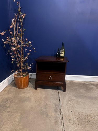 Stag minstrel drawer bedside - stag,