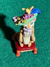 Hantel Victorian Miniatures -