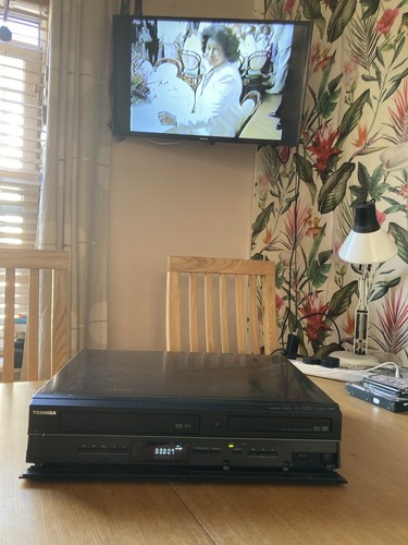 Toshiba dvr20 dvd - toshiba,