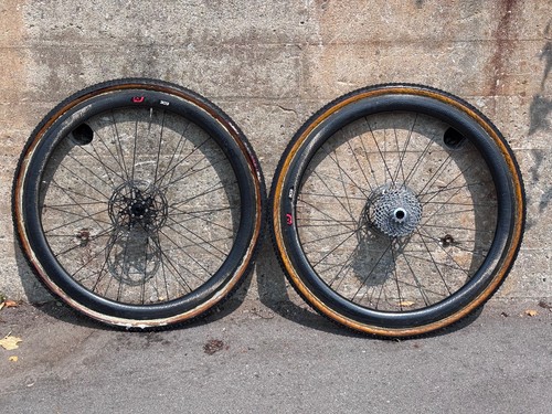 Zipp 303 firecrest - firecrest, carbon