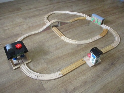 Wooden thomas the tank - wooden, engine