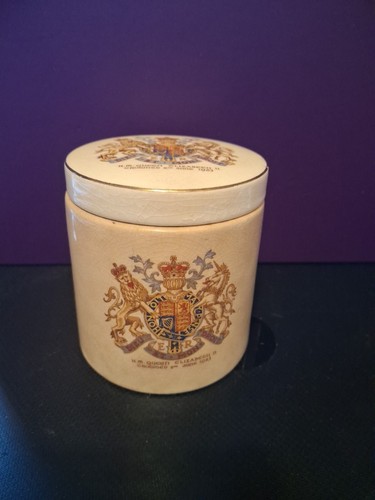 Vintage 1953 frank - 1953, jar