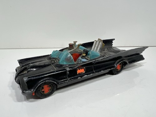Corgi toys batmobile 267 - corgi,