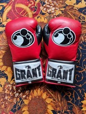 AUTHENTIC Grant championship professional boxing gloves 8oz