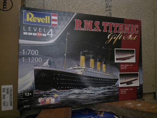 Rms titanic model gift - model,