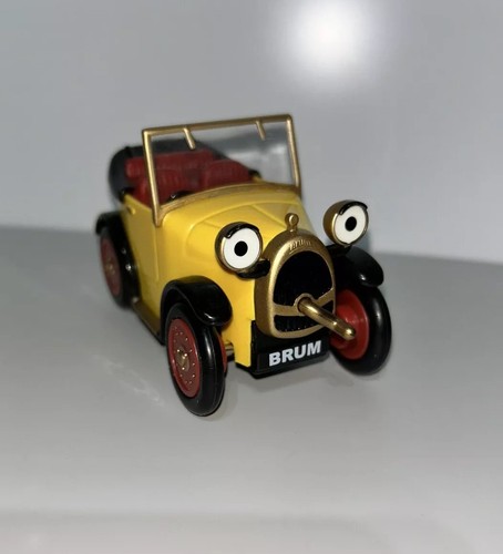 Golden bear brum - brum, wibbly