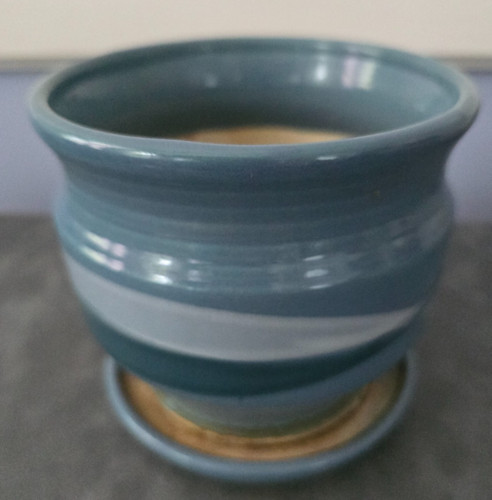 Blue twirl ceramic - blue, pot
