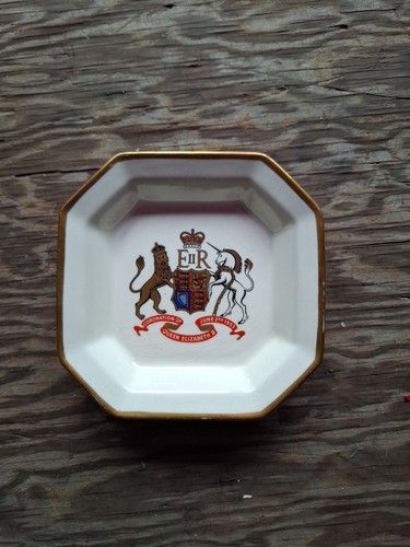 Coronation queen elizabeth - coronation,