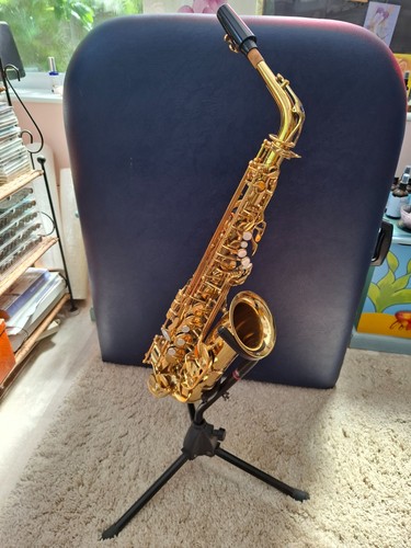 Pre loved trevor james - pre-loved,