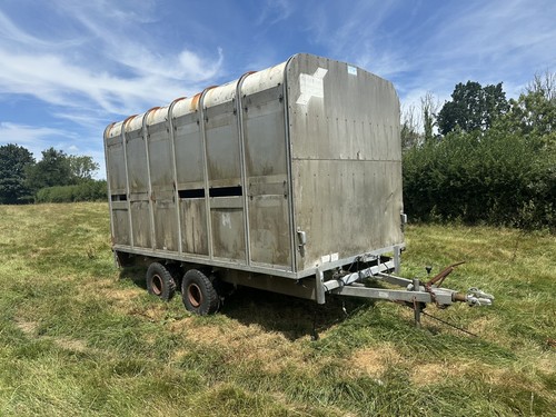 Ifor williams cattle trailer - ifor,