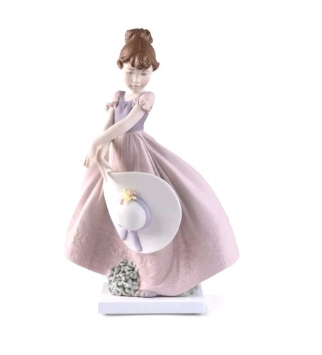 New lladro straw - straw, in