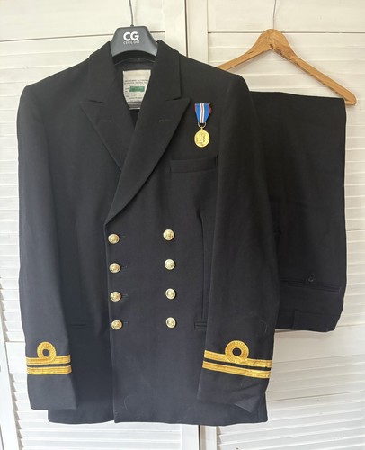 Royal navy officer - royal, officer’s