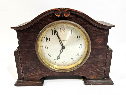 Vintage wooden mantel clock - vintage, clock,