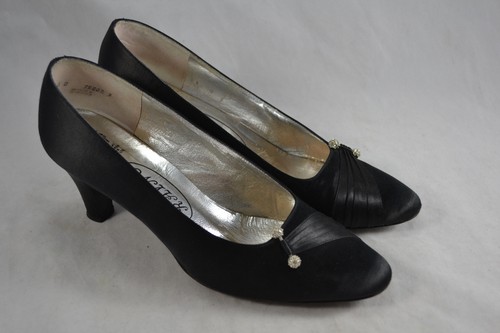 Vintage 1970s rayne black - 1970s,