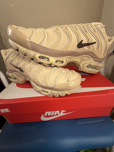 Brand new nike air max - new,