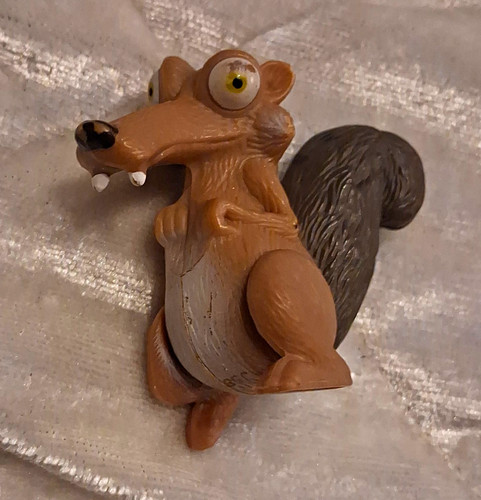Mcdonald ice age scrat - mcdonald's,