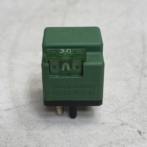 Mercedes fuel pump relay w201