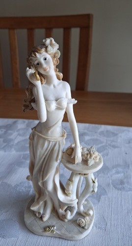 Shudehill giftware lady - shudehill,