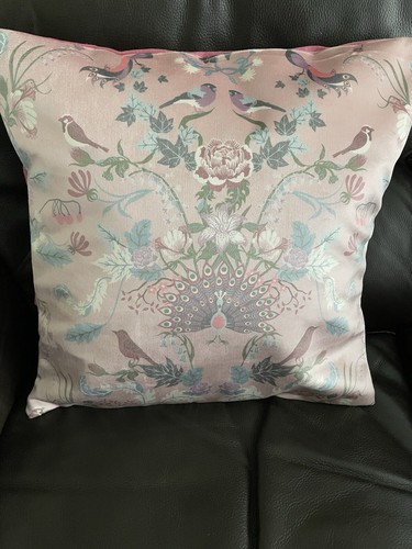 Made pink velvet peacock - made,