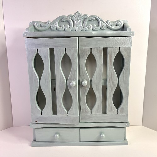 Wooden free standing - standing,, shabby