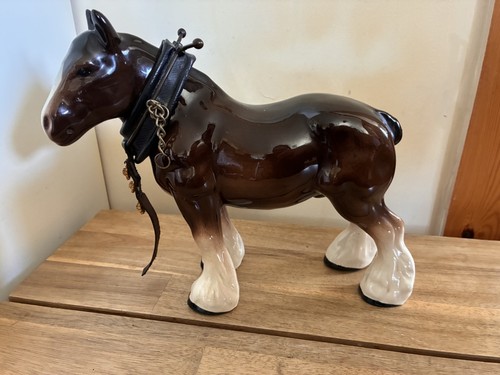 Melba ware horse figurine - melba,