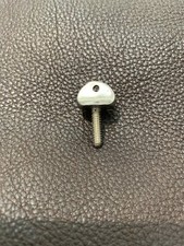 Thumb Screw Side Saddle