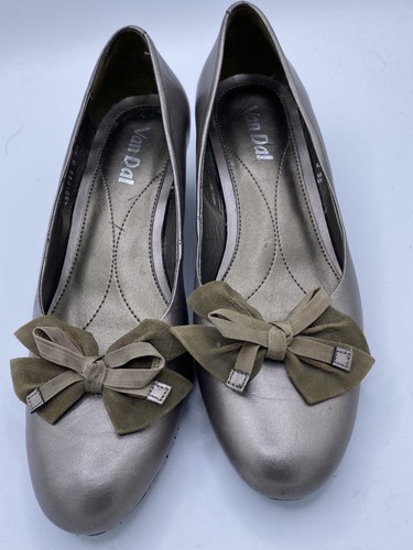 Ladies van dal pewter - ladies,