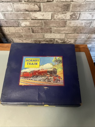 Hornby gauge clockwork train - hornby,