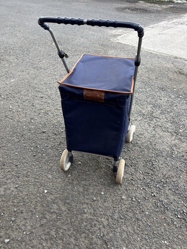 The sholley trolley shol - the,