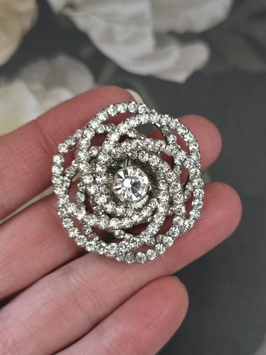 Magnetic brooch swirl - magnetic,