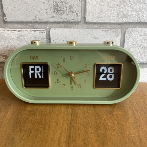 Poppy flip clock retro - 🌟,