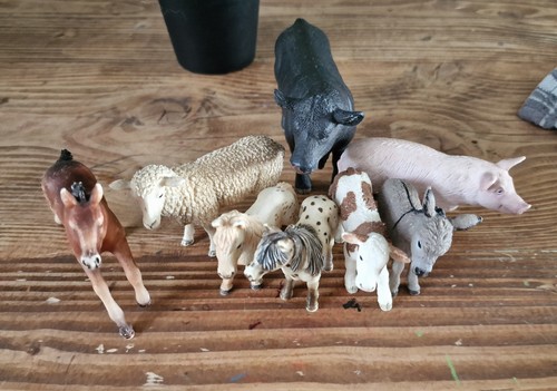 Schleich farm animal bundle - farm, x