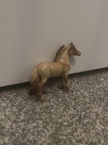 Breyer horse stablemate 1402 - breyer,