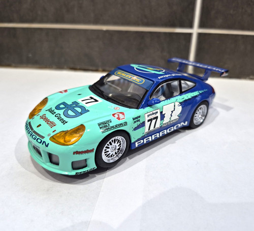 Scalextric porsche 911 - 911, gt3r