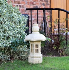 Garden Ornament Pagoda  Solar