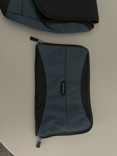 Samsonite travel documents - travel, or