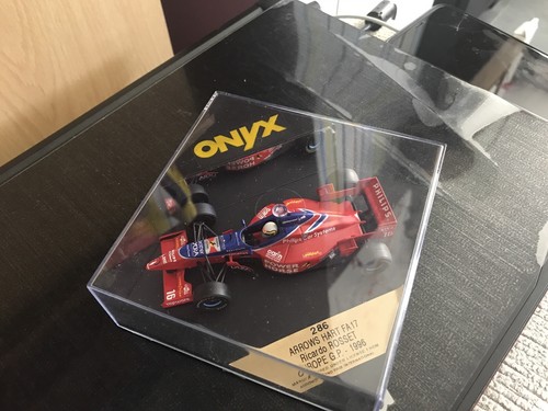 Onyx arrows hart fa17 - onyx,
